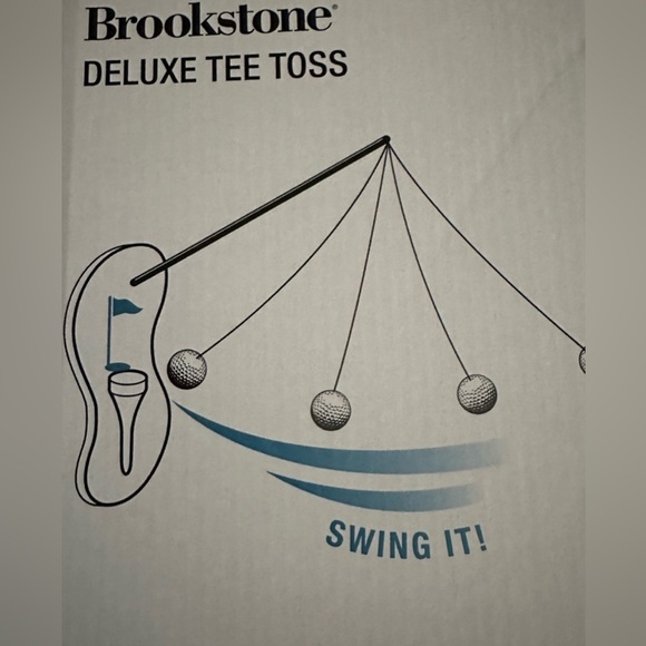 Brookstone Deluxe Tee Toss Swing Golf Ball Golfer Gift golfing Fun NIB NWT - Picture 3 of 3